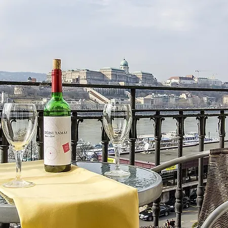 Apartment Danube Pest-side