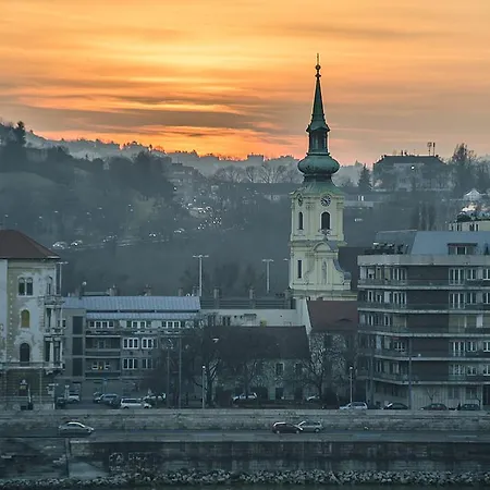 Danube Pest-side Apartment *
